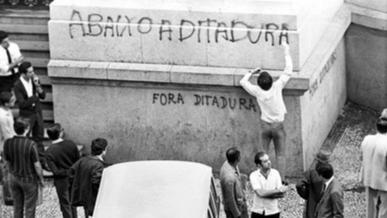 Medicina e ditadura